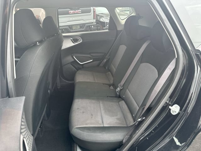 Certified 2022 Kia Soul LX FWD image 24