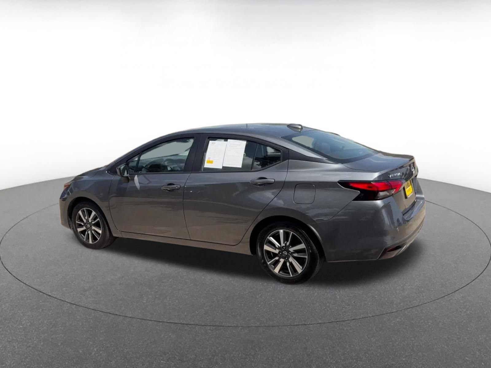 Used 2025 Nissan Versa SV FWD image 8