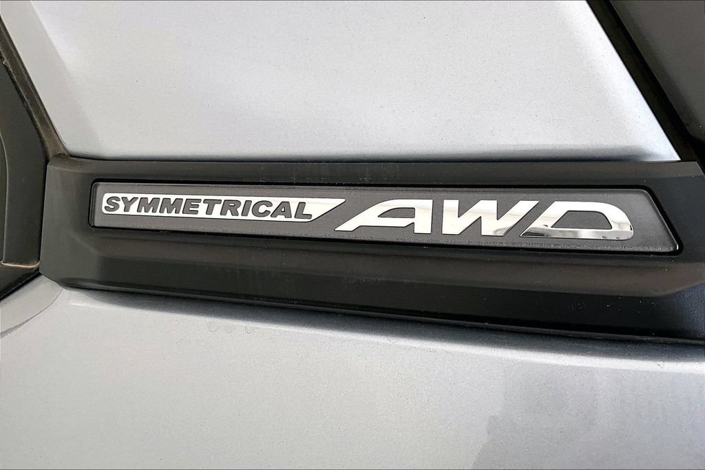 Used 2025 Subaru Forester Premium AWD/4WD image 38