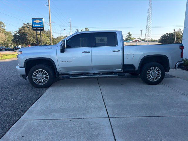 Used 2023 Chevrolet Silverado 2500 High Country w/ Safety Package II AWD/4WD image 8
