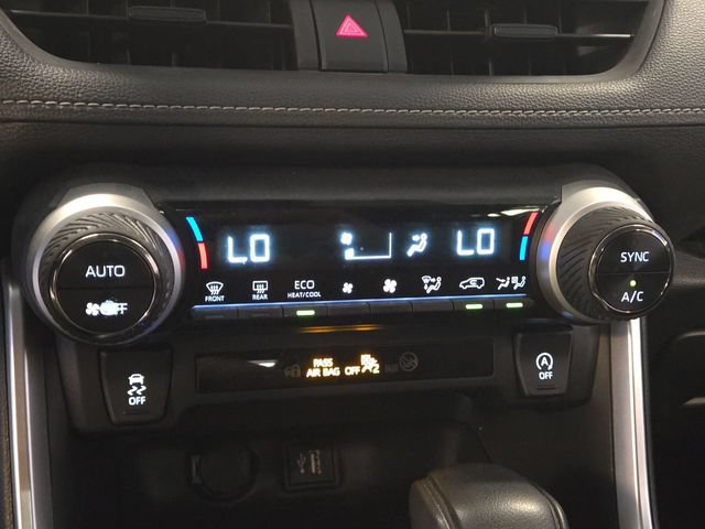 Used 2023 Toyota RAV4 XLE w/ Convenience Package FWD image 18