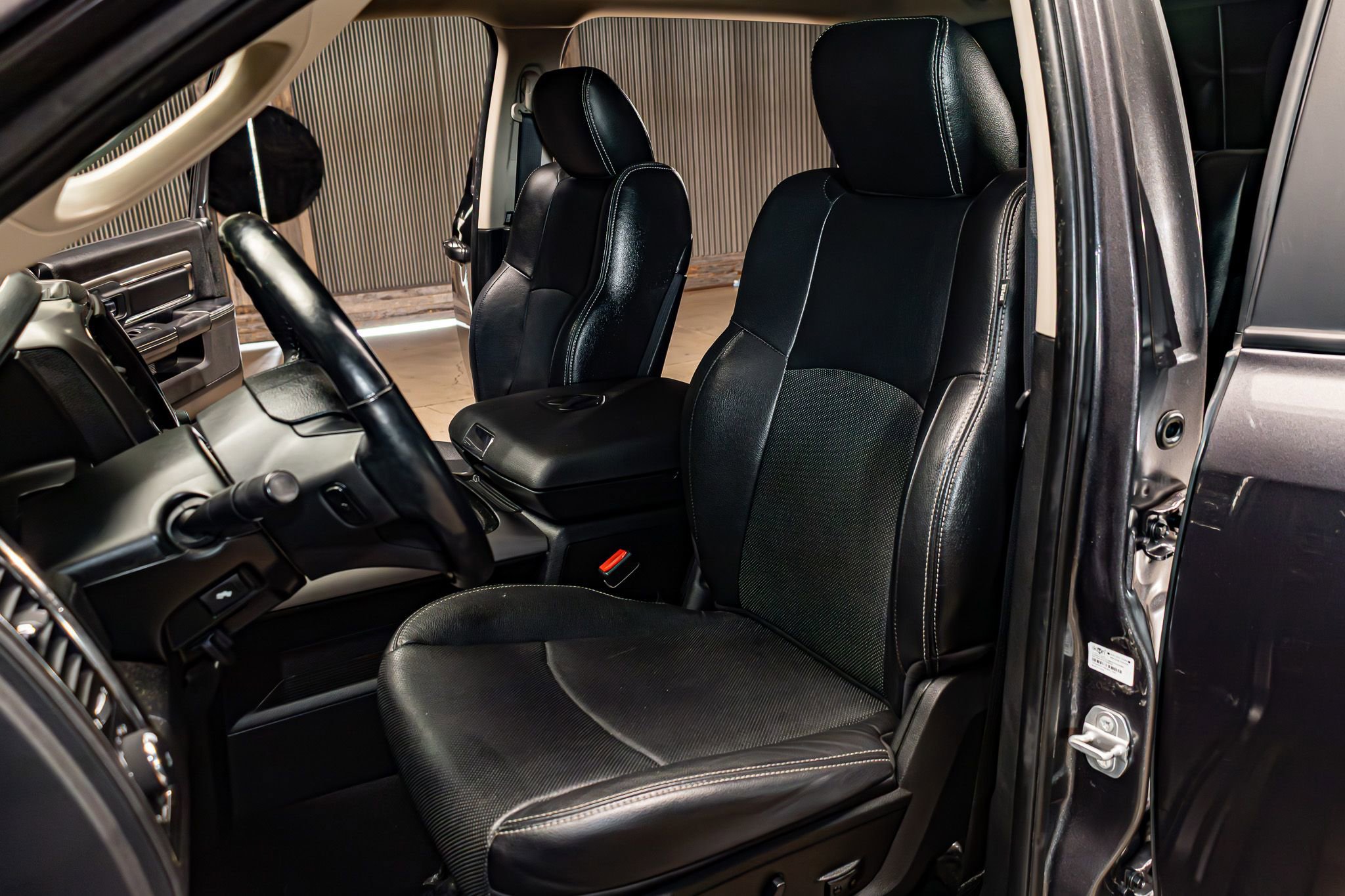 Used 2017 RAM 1500 Sport w/ Convenience Group AWD/4WD image 19