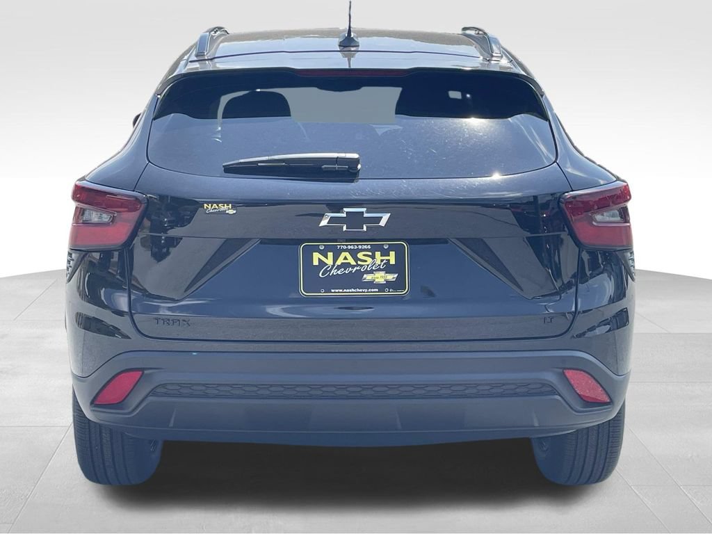 New 2026 Chevrolet Trax LT w/ Driver Confidence Package FWD image 4