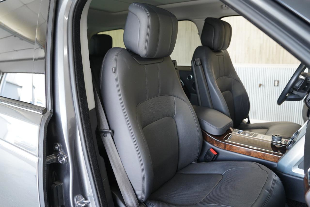 Used 2018 Land Rover Range Rover Supercharged image 29
