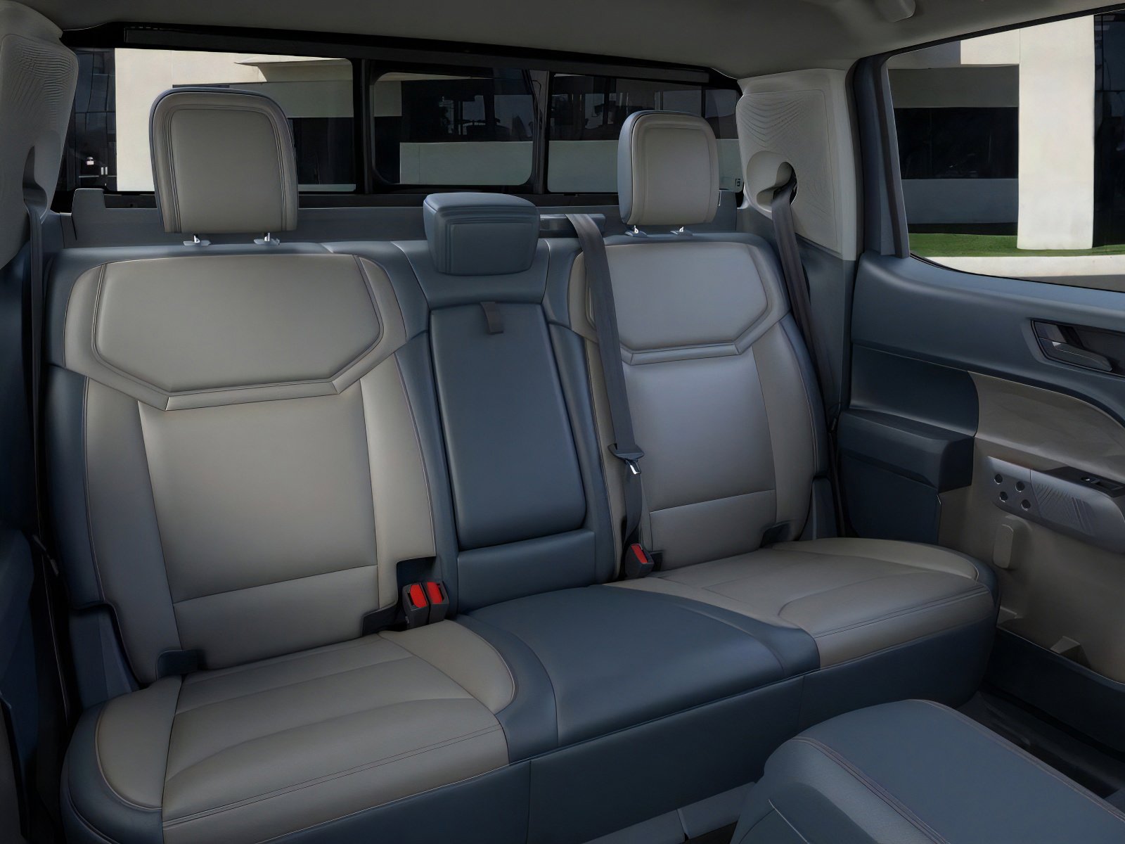 New 2025 Ford Maverick Lariat w/ 4K Tow Package image 11