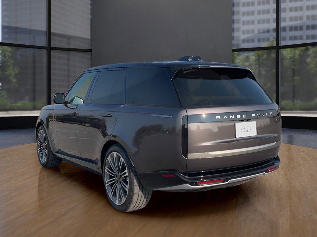 New 2026 Land Rover Range Rover SE image 3