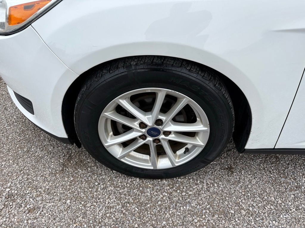 Used 2016 Ford Focus SE image 21