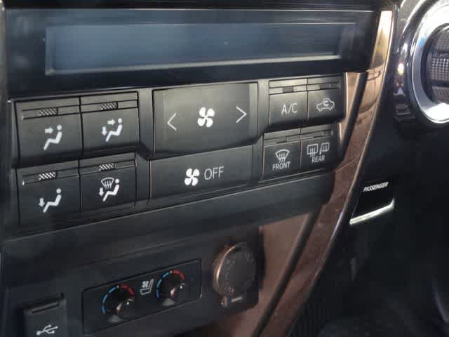 Used 2020 Toyota 4Runner Nightshade AWD/4WD image 10