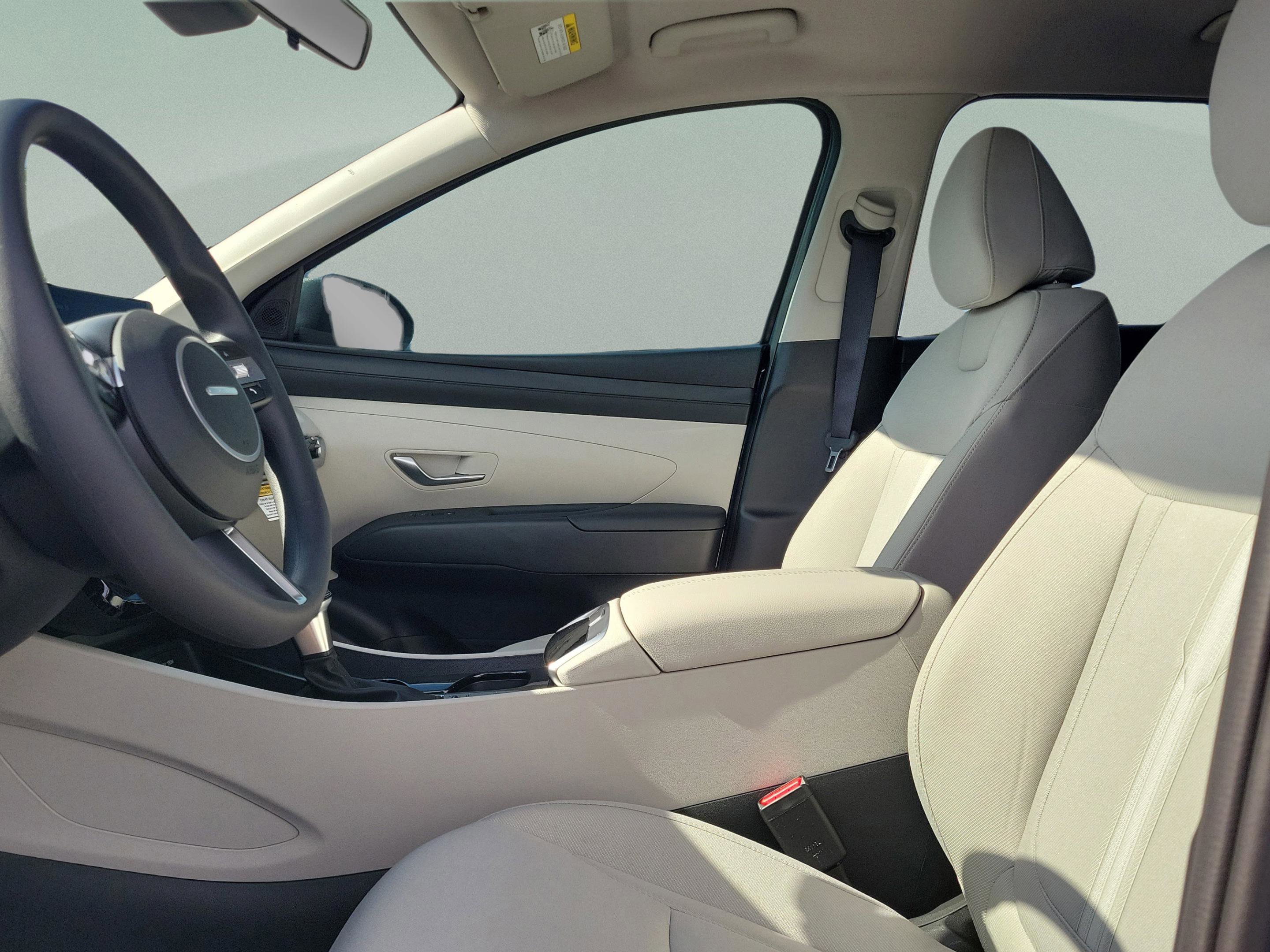 New 2026 Hyundai Tucson SEL image 16