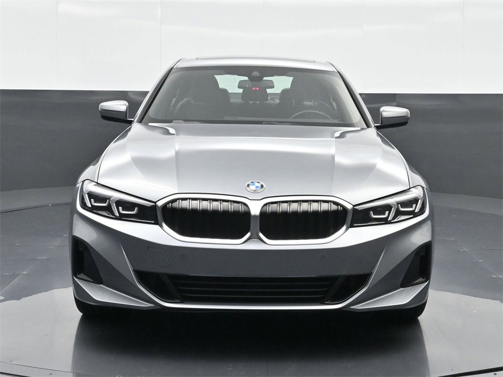 Certified 2023 BMW 330i Sedan w/ Driving Assistance Package image 15