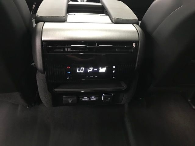 New 2025 Jeep Wagoneer 4WD w/ Convenience Group I image 29