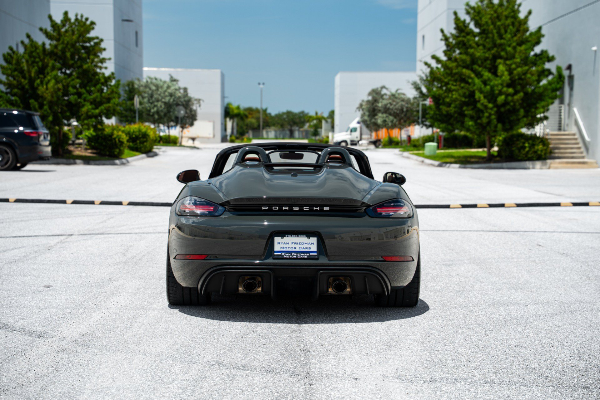 Used 2023 Porsche 718 Boxster Spyder RWD image 13