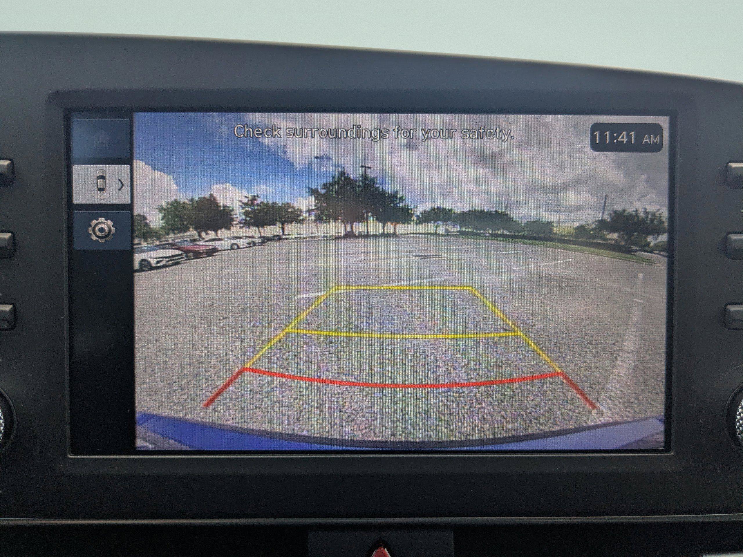 New 2025 Hyundai Elantra Hybrid FWD image 9