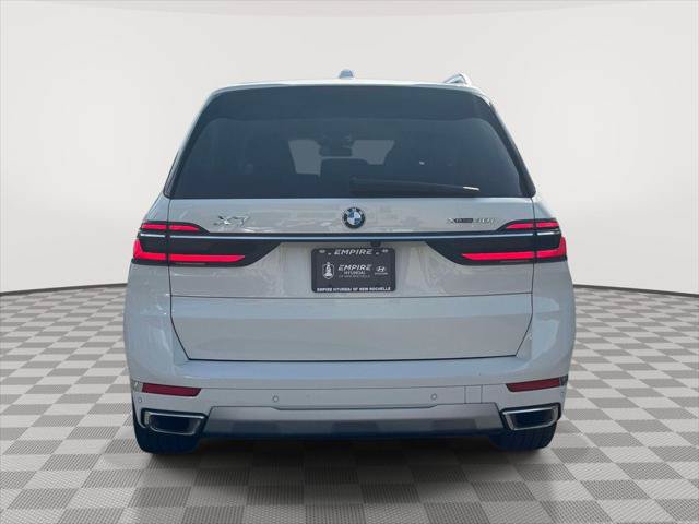 Used 2025 BMW X7 xDrive40i AWD/4WD image 5