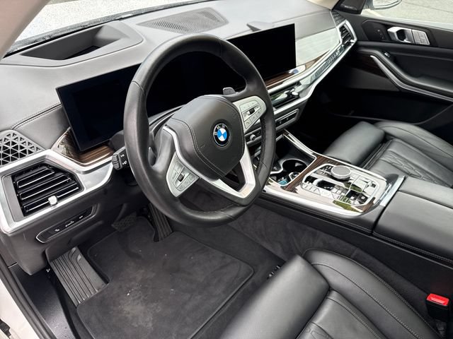 Used 2026 BMW X7 xDrive40i AWD/4WD image 16