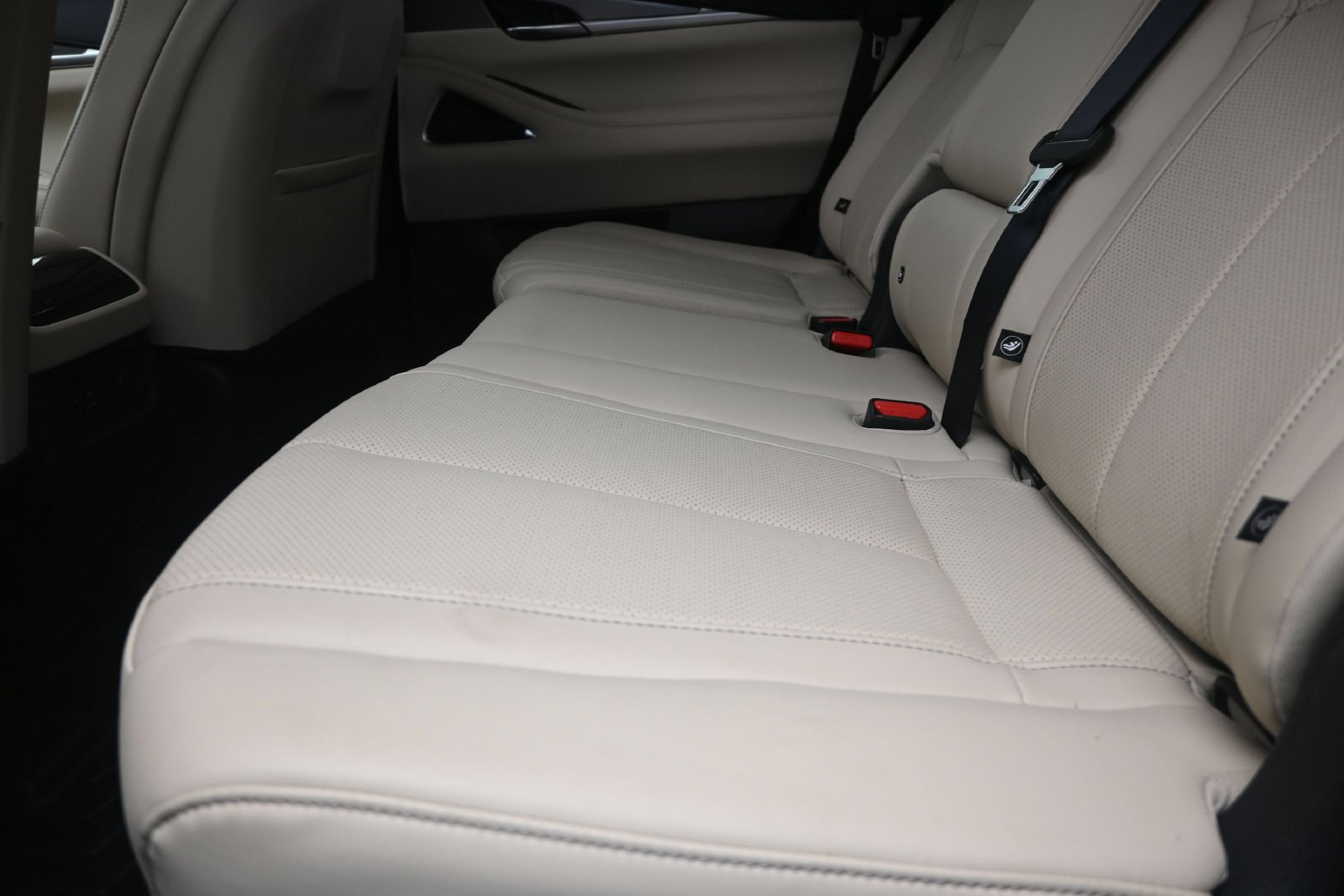 Certified 2023 INFINITI QX60 Luxe w/ Vision Package AWD/4WD image 16