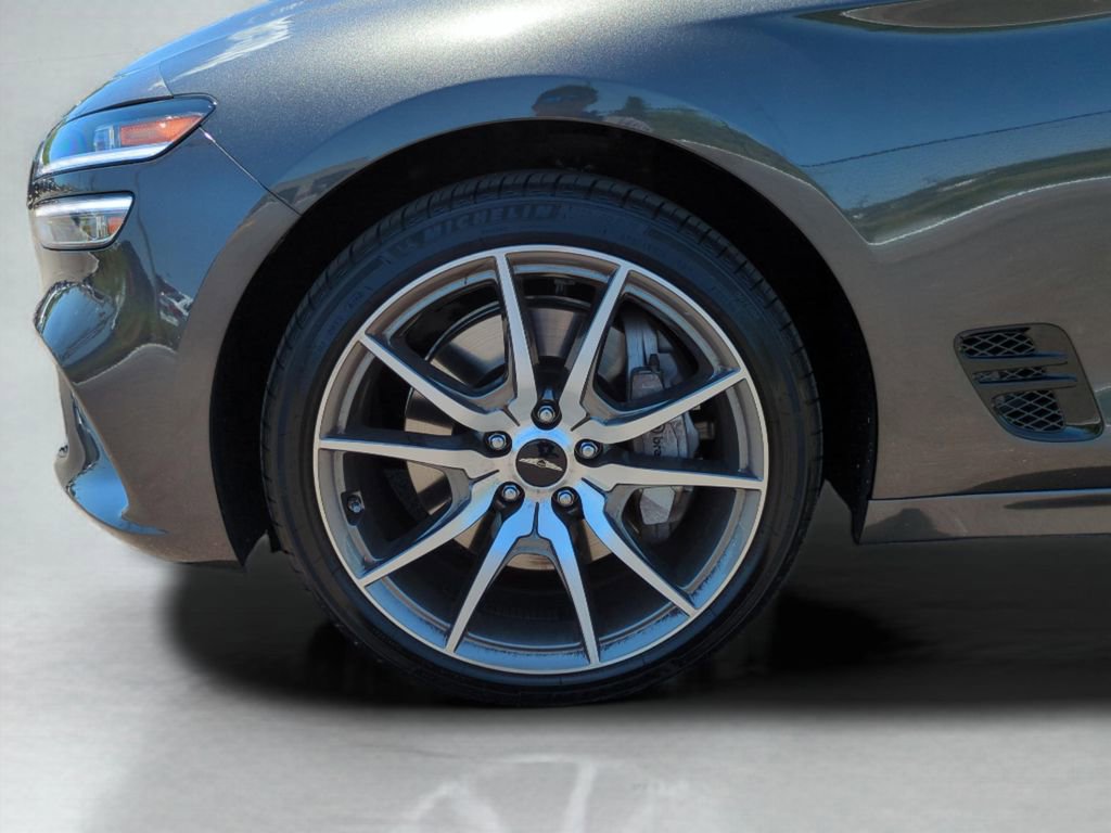 Used 2026 Genesis G70 2.5T RWD image 24