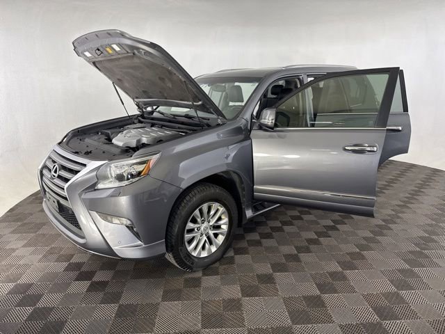 Used 2015 Lexus GX 460 w/ Premium Package AWD/4WD image 11