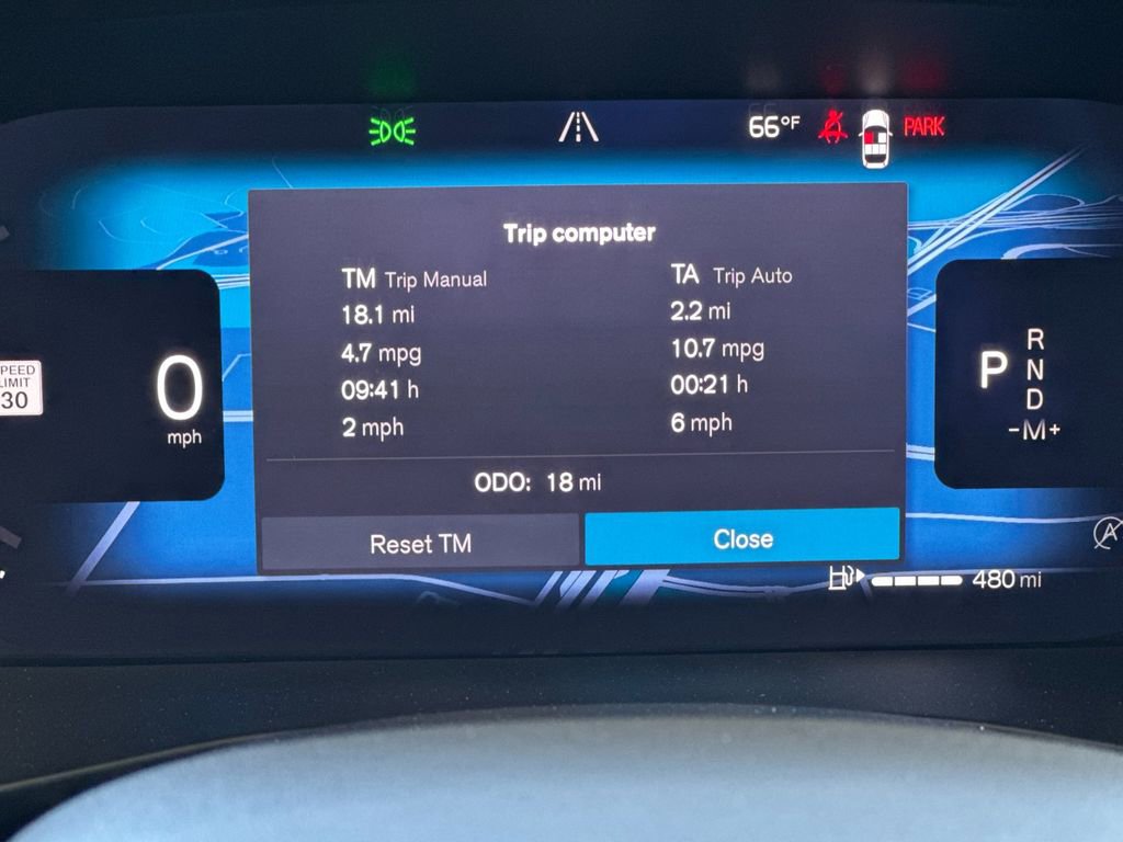 New 2026 Volvo XC40 B5 Core w/ Climate Package AWD/4WD image 27