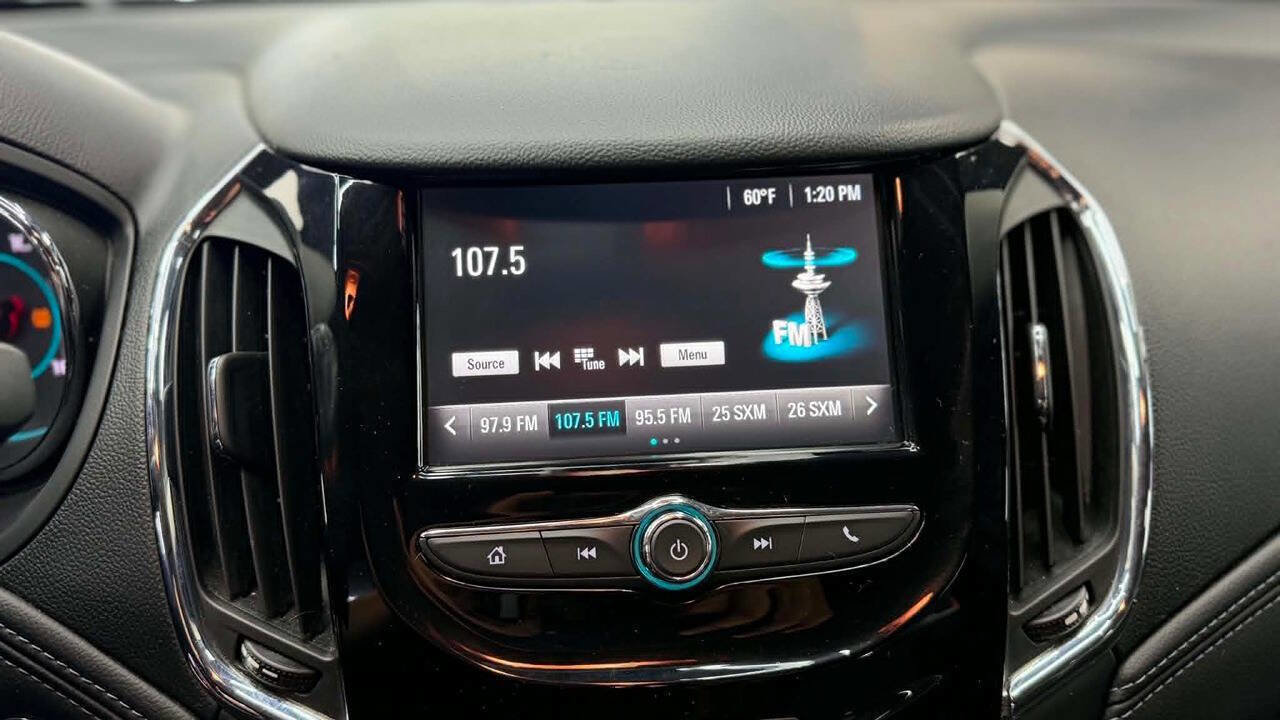 Used 2017 Chevrolet Cruze Premier FWD image 20