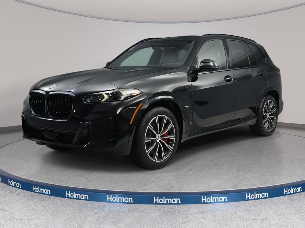 New 2026 BMW X5 xDrive50e w/ Executive Package