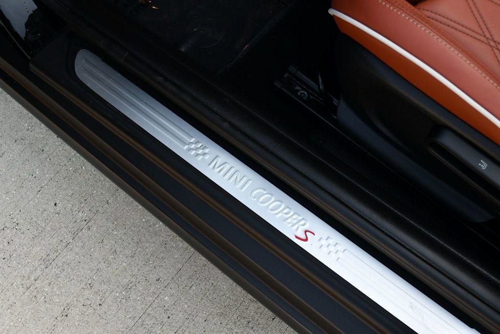 Used 2024 MINI Cooper S w/ Signature Upholstery Package FWD image 70