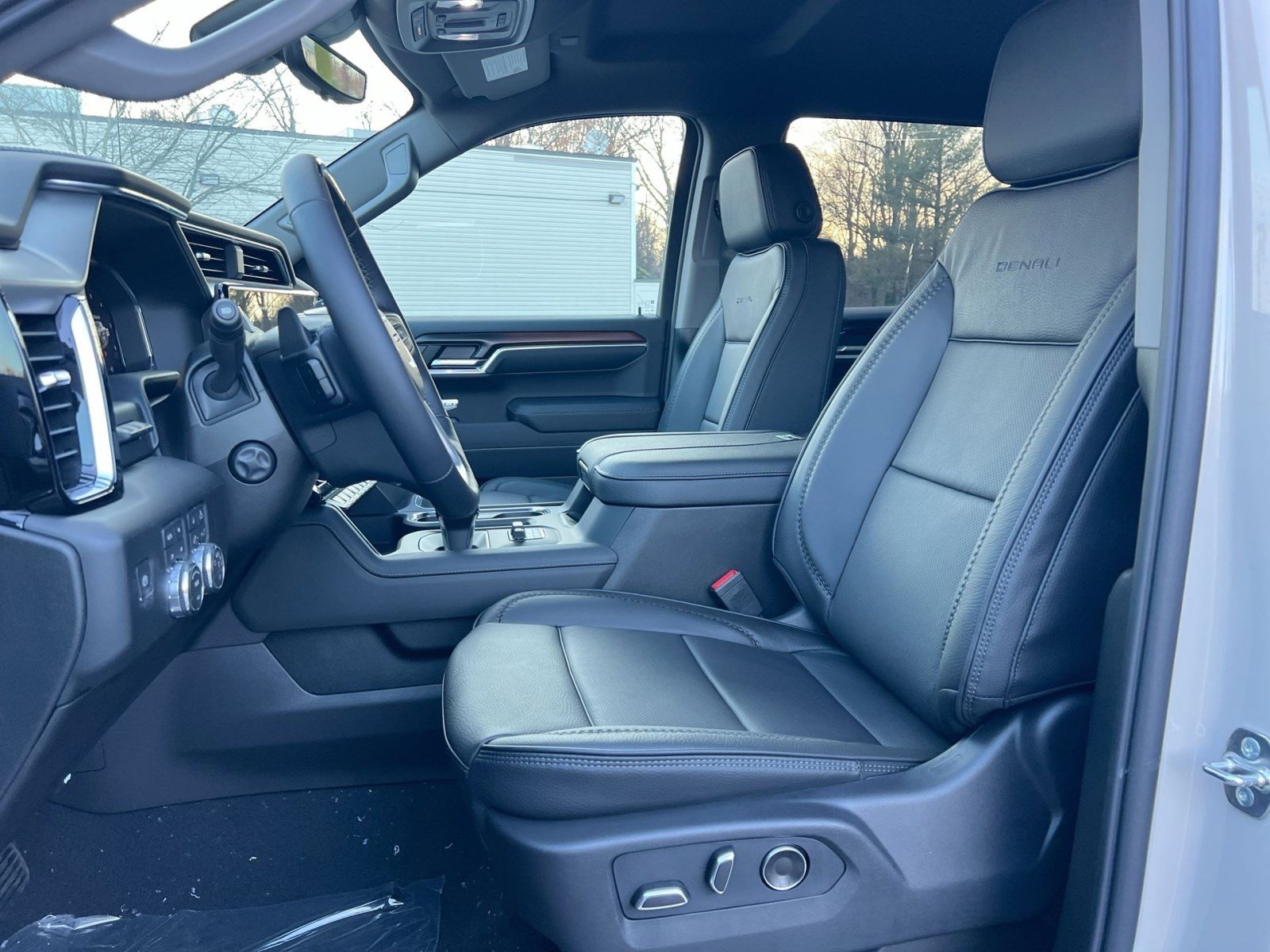 New 2026 GMC Sierra 1500 Denali w/ Technology Package image 12