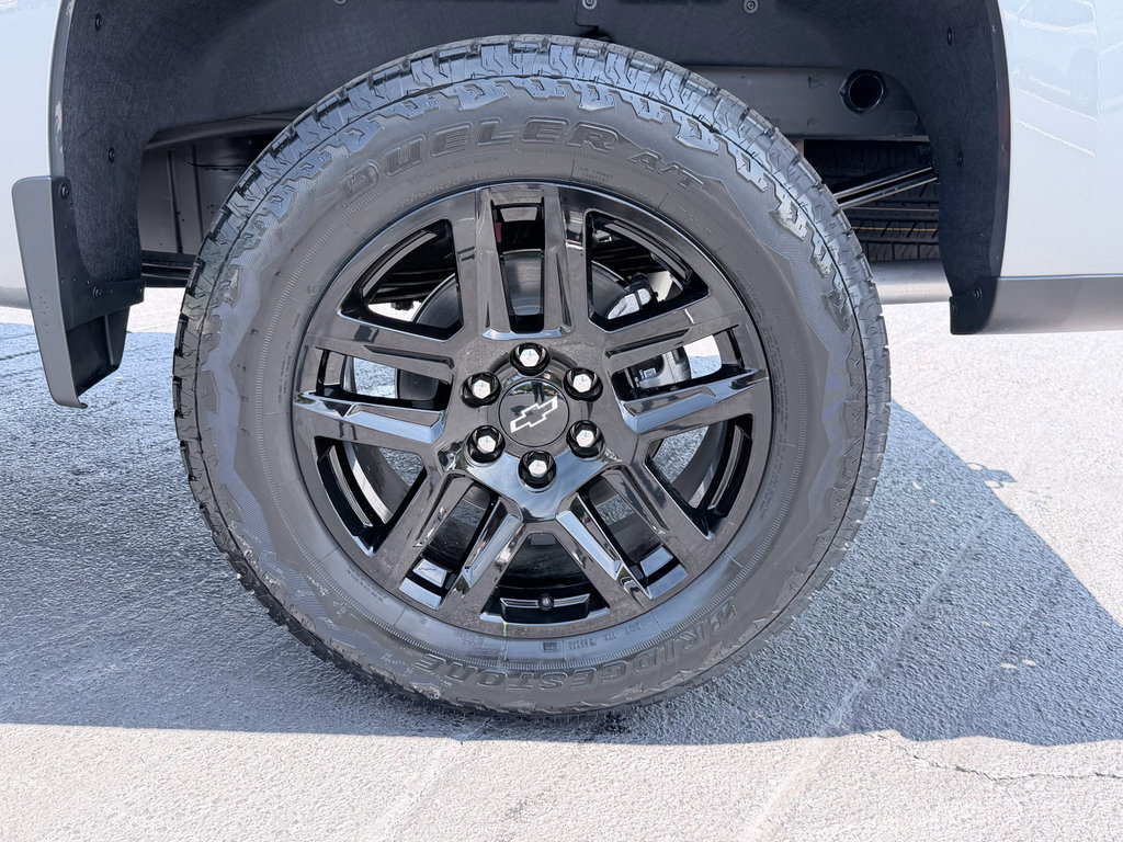 New 2026 Chevrolet Silverado 1500 Custom Trail Boss AWD/4WD image 34