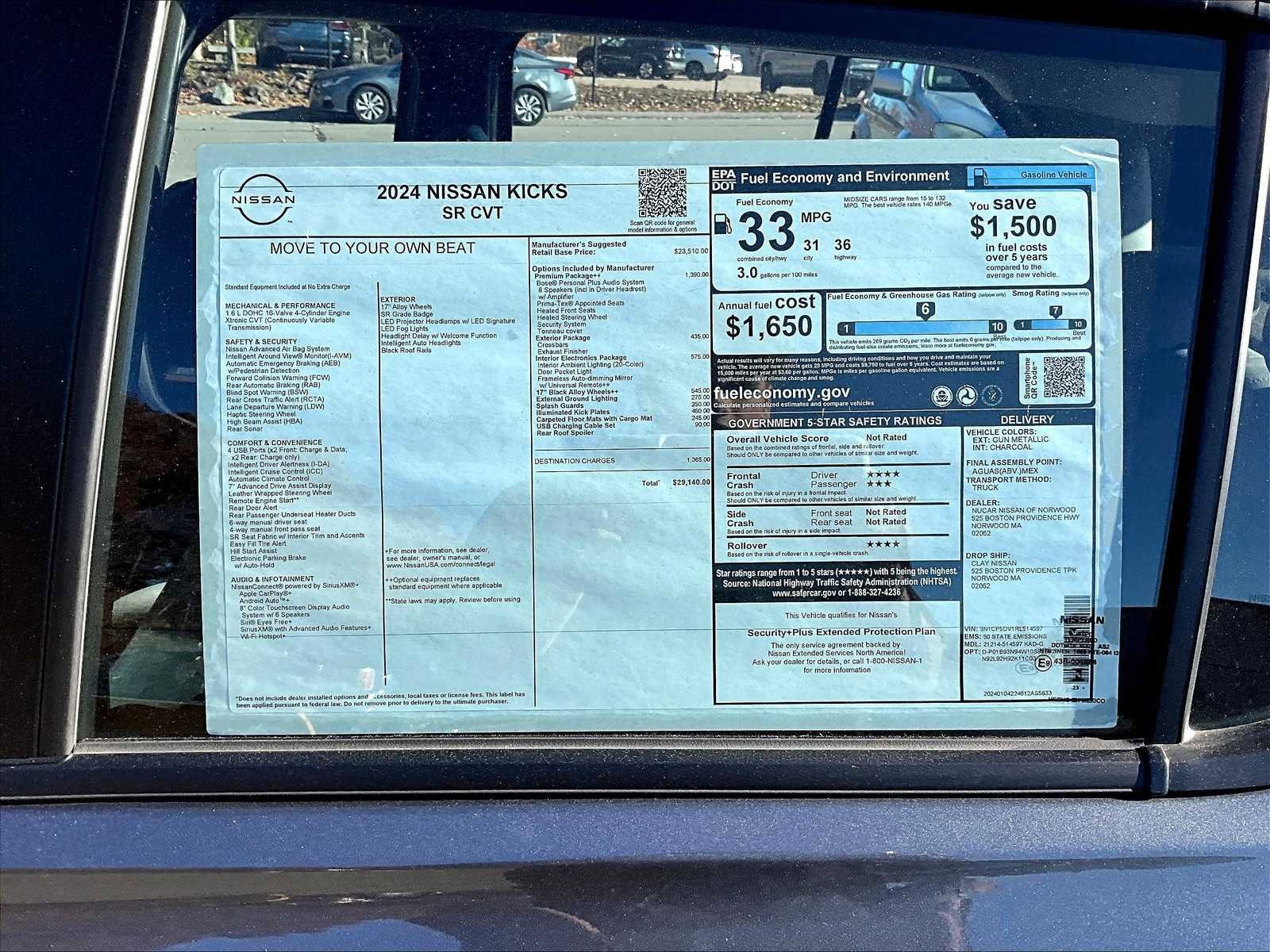 New 2024 Nissan Kicks SR w/ SR Premium Package FWD image 17
