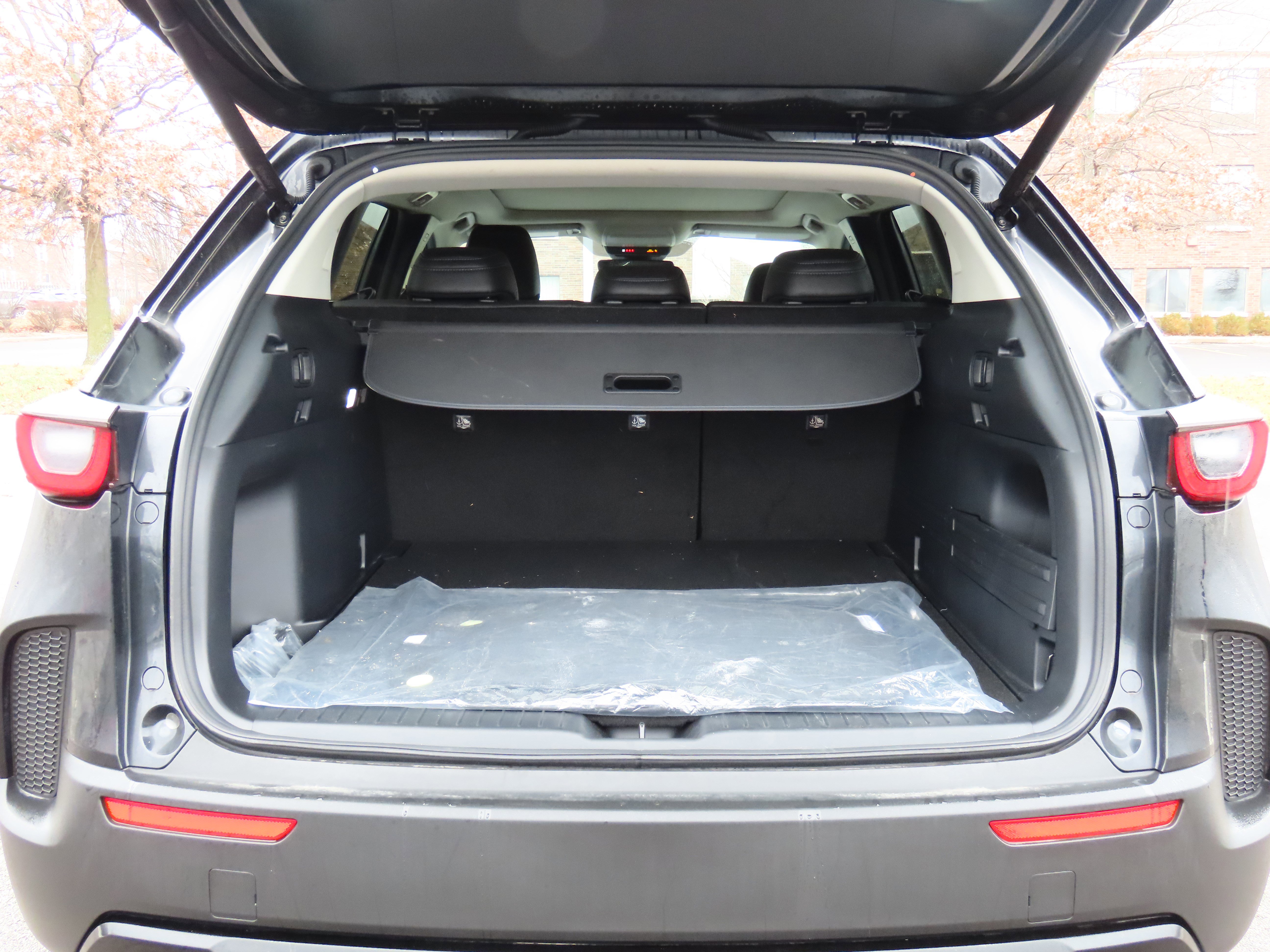 Used 2025 MAZDA CX-50 AWD 2.5 Hybrid w/ Premium Pkg image 19