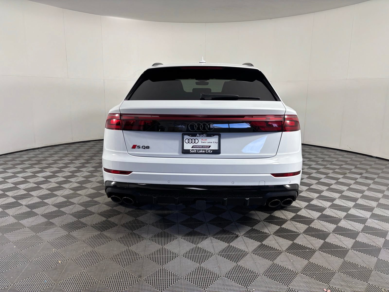 New 2026 Audi SQ8 Prestige AWD/4WD image 7