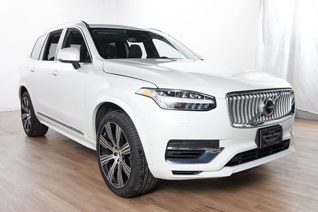Certified 2024 Volvo XC90 T8 Plus w/ Protection Package Premier AWD/4WD image 3