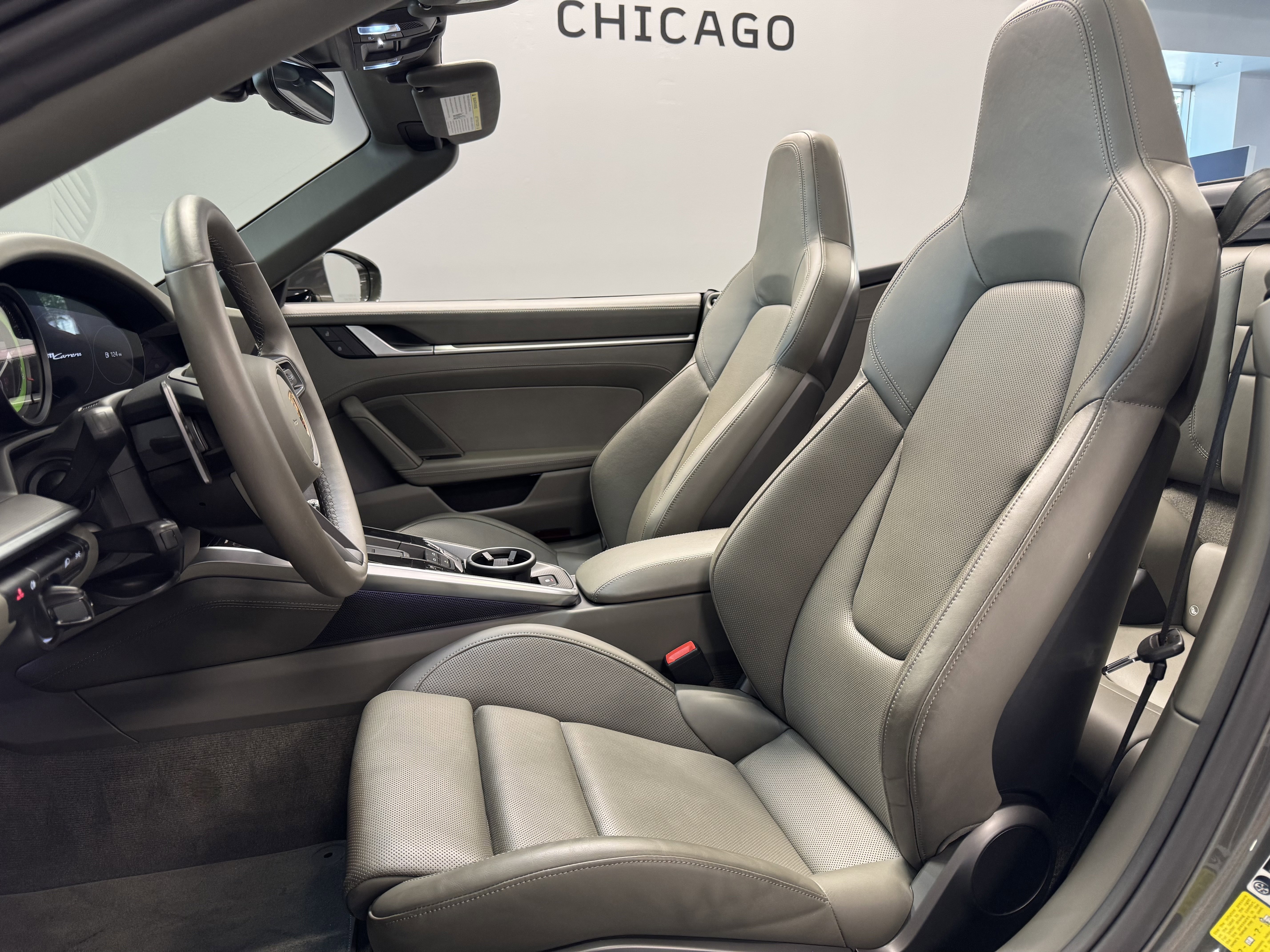 Used 2023 Porsche 911 Carrera image 11