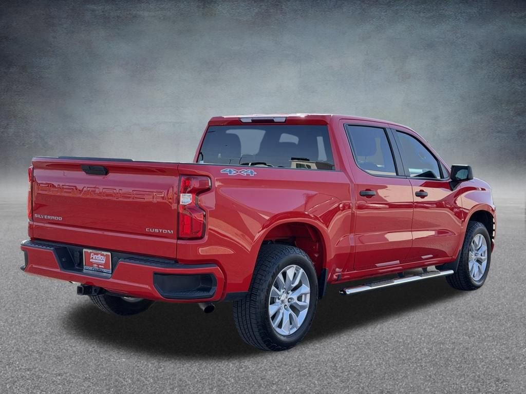 Used 2021 Chevrolet Silverado 1500 Custom w/ Safety Confidence Package image 3