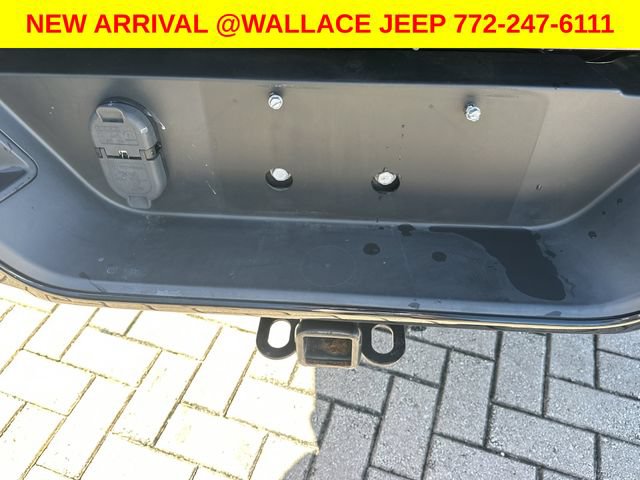 Used 2021 Jeep Gladiator Overland AWD/4WD image 10