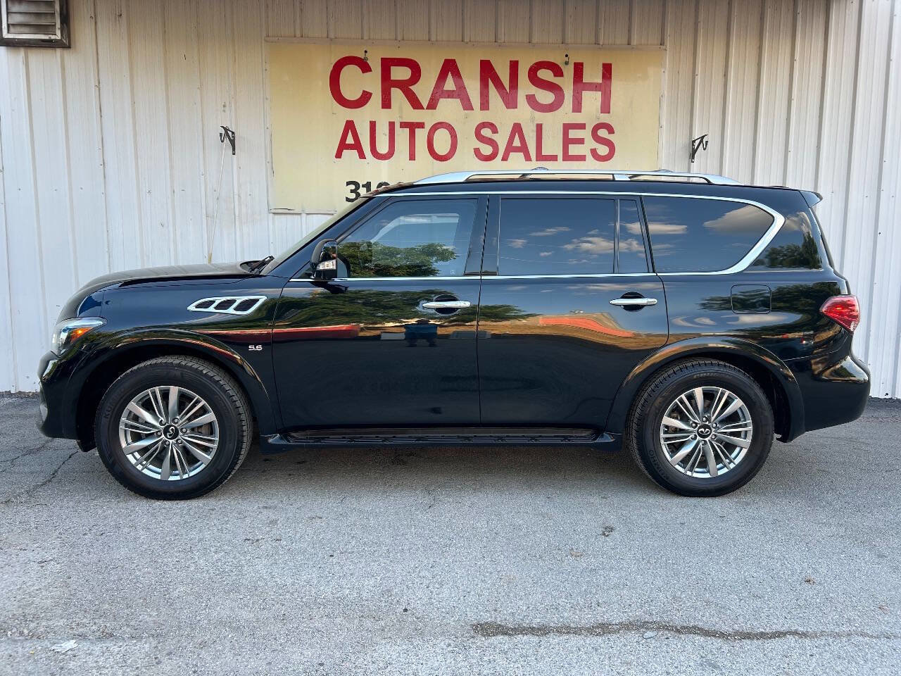 Used 2016 INFINITI QX80 Base 4dr SUV w/ 22" Wheel Package image 3