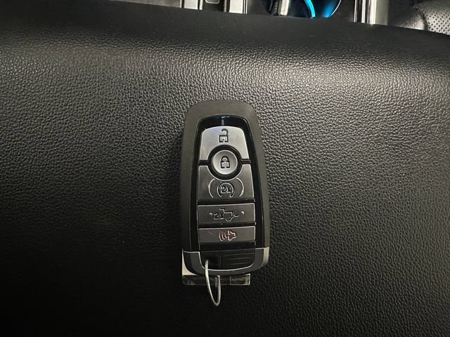 Used 2021 Ford F150 Lariat w/ Max Trailer Tow Package AWD/4WD image 18