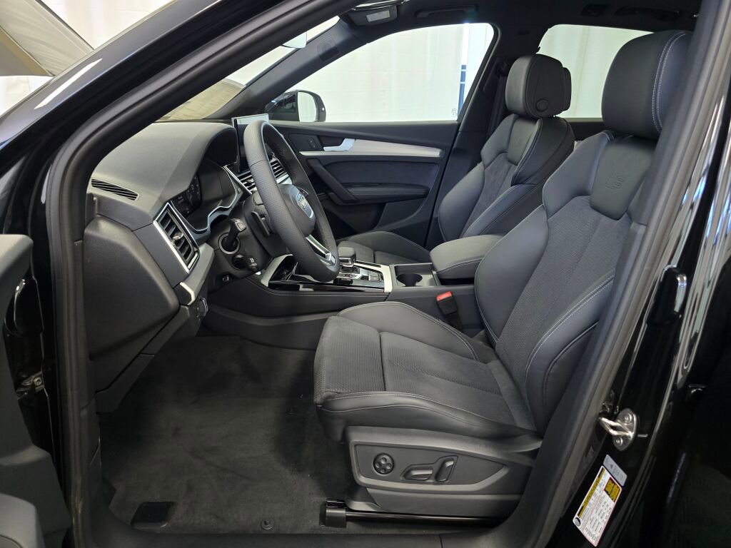 New 2025 Audi Q5 e Premium Plus image 13