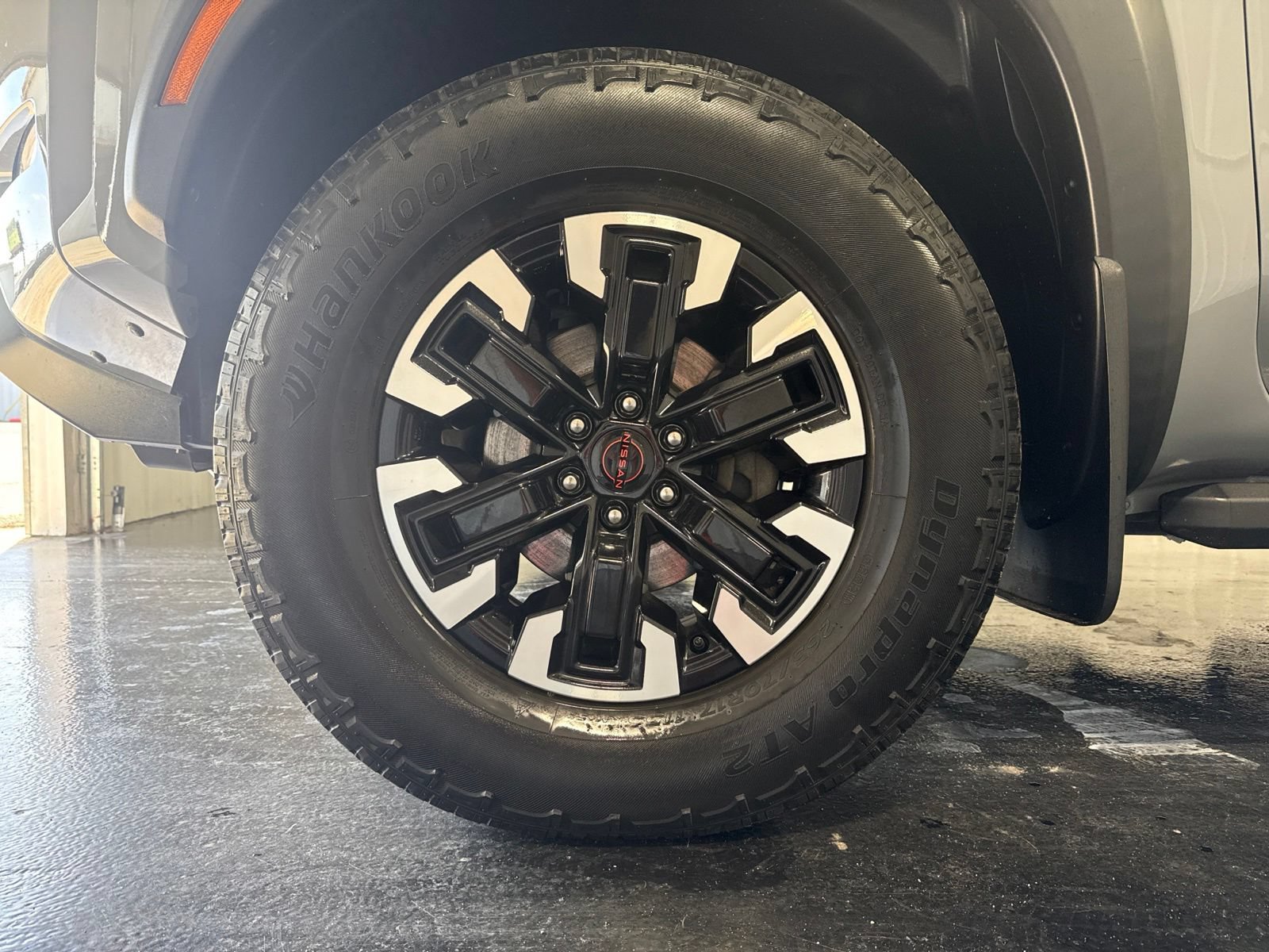 Used 2022 Nissan Frontier PRO-4X w/ Off-Road Protection Package AWD/4WD image 8
