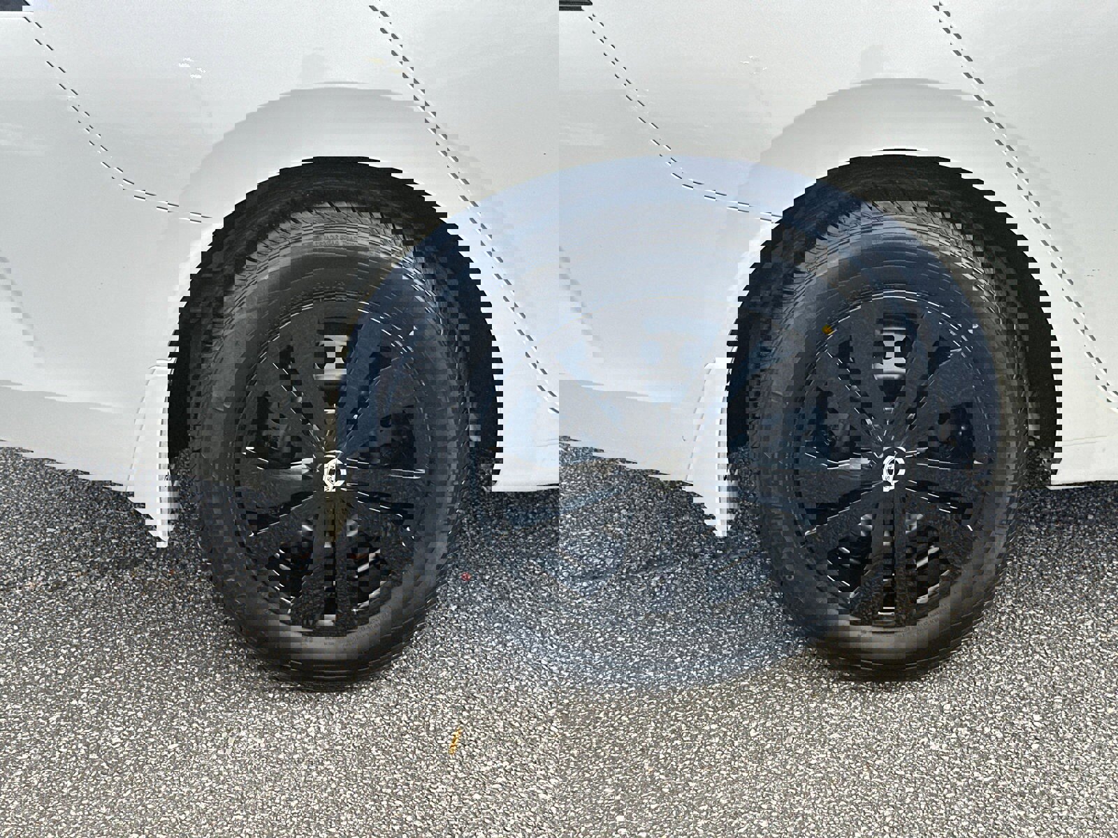 Used 2024 Nissan Versa S w/ Trunk Package image 15