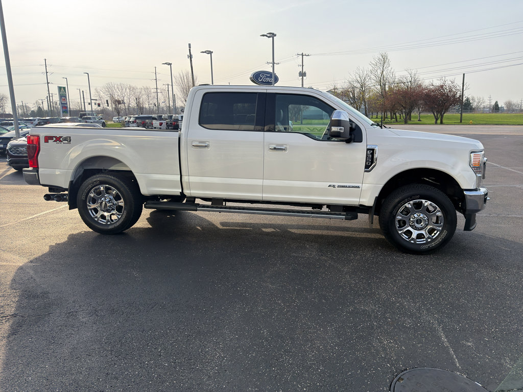 Used 2022 Ford F350 Lariat w/ Lariat Ultimate Package image 5