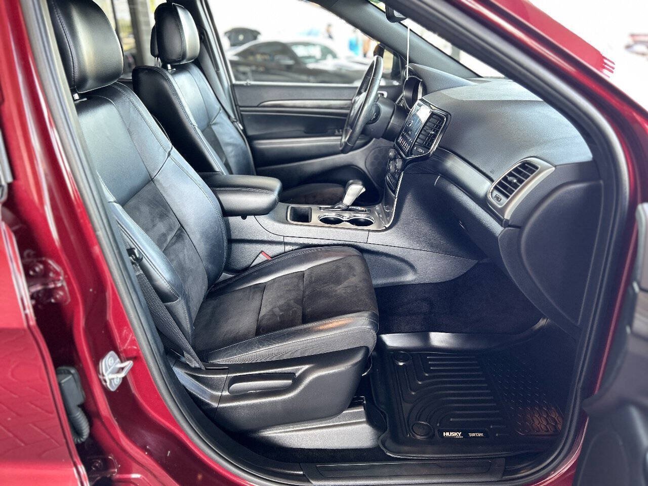 Used 2019 Jeep Grand Cherokee Altitude AWD/4WD image 47