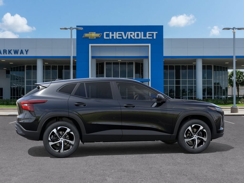 New 2026 Chevrolet Trax RS w/ Driver Confidence Package FWD image 5
