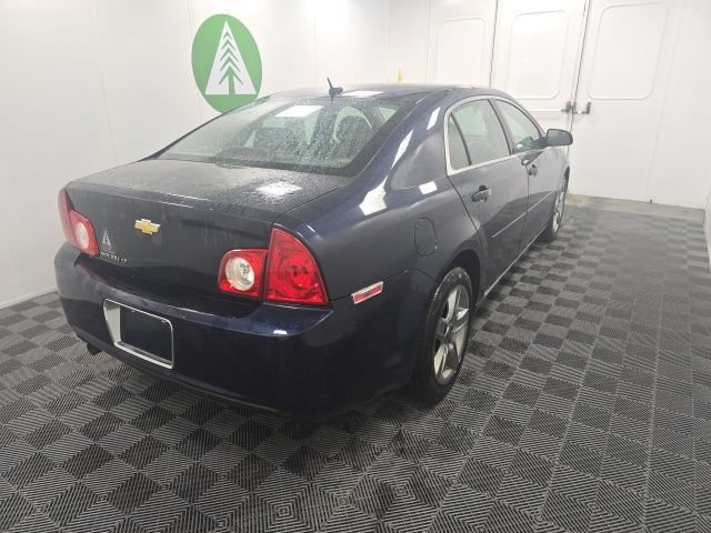 Used 2010 Chevrolet Malibu LT w/ Power Convenience Package FWD image 6