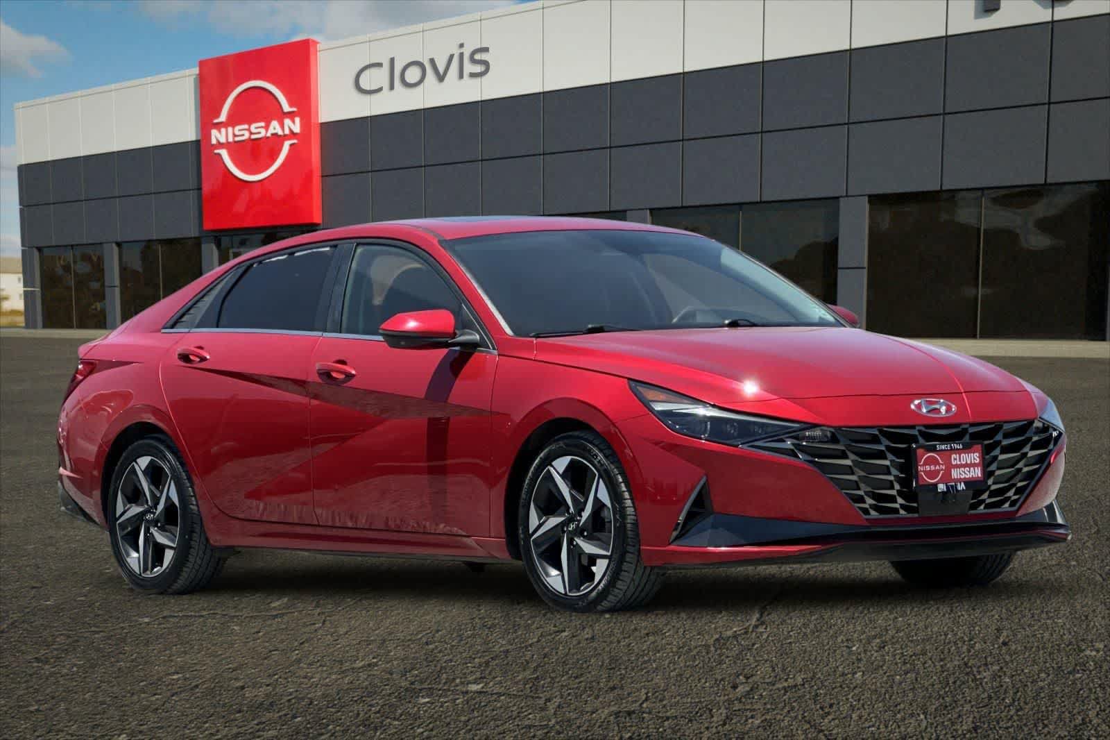Used 2021 Hyundai Elantra Limited FWD image 10