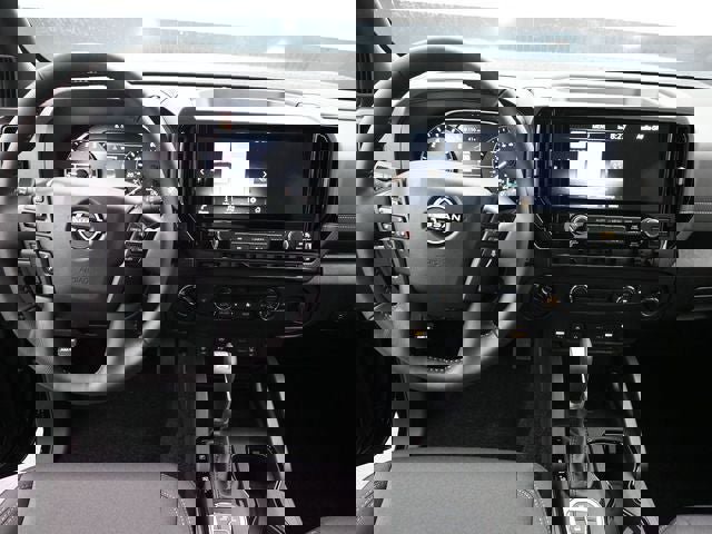 New 2026 Nissan Frontier SV w/ SV Convenience Package image 11