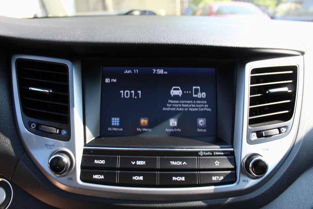 Used 2018 Hyundai Tucson Value AWD/4WD image 20