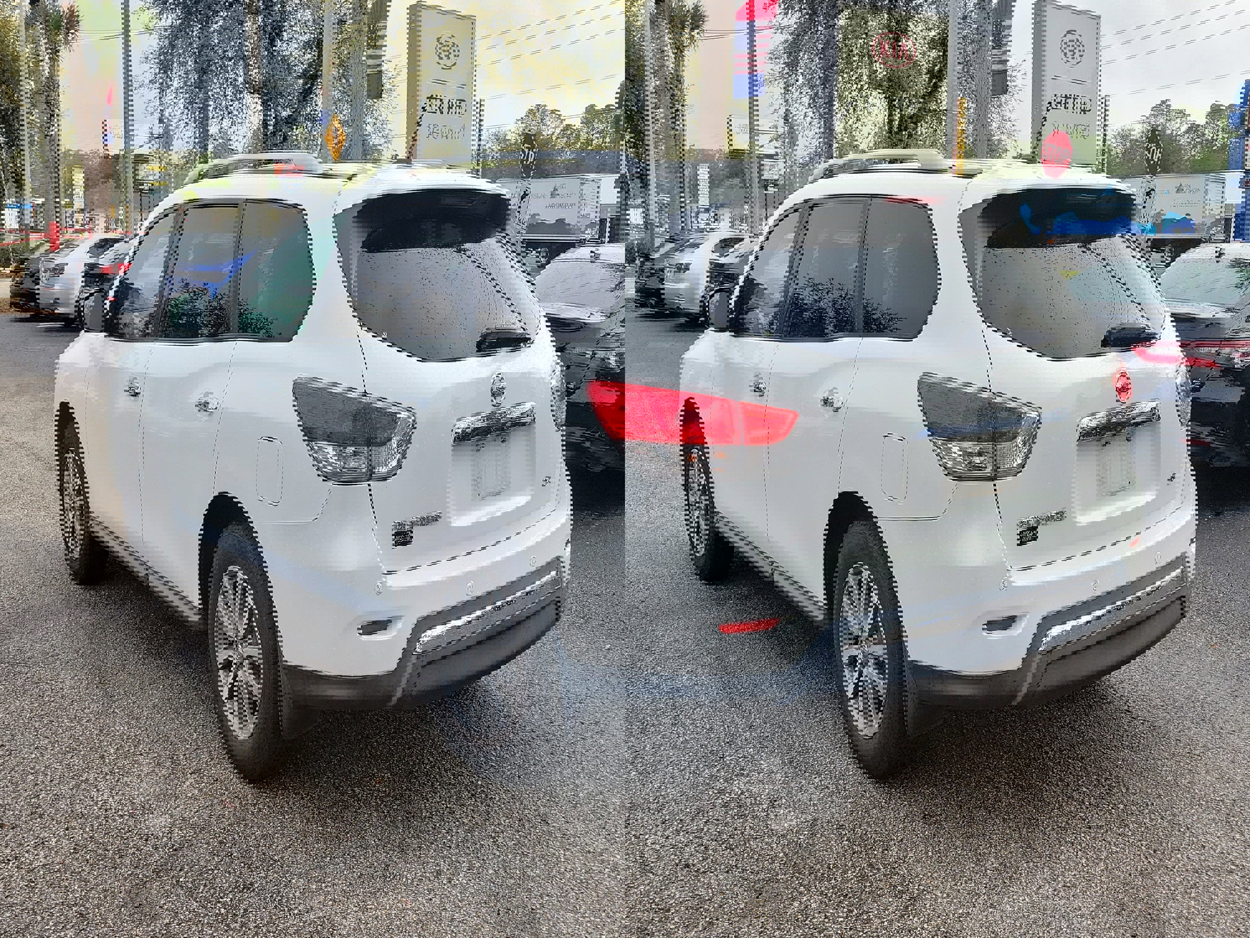 Used 2013 Nissan Pathfinder SV image 4