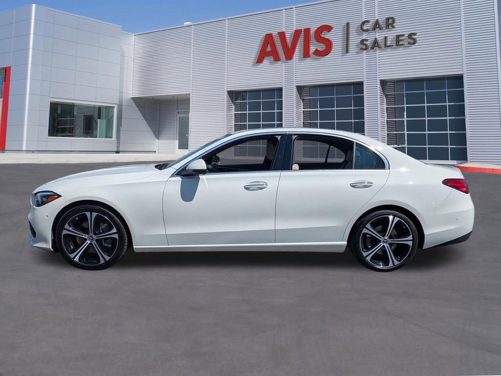 Used 2025 Mercedes-Benz C 300 Sedan image 10