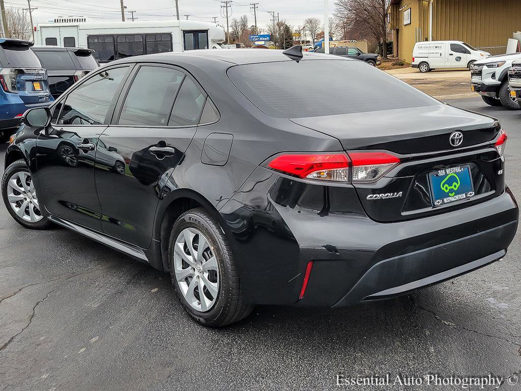 Used 2022 Toyota Corolla LE image 7
